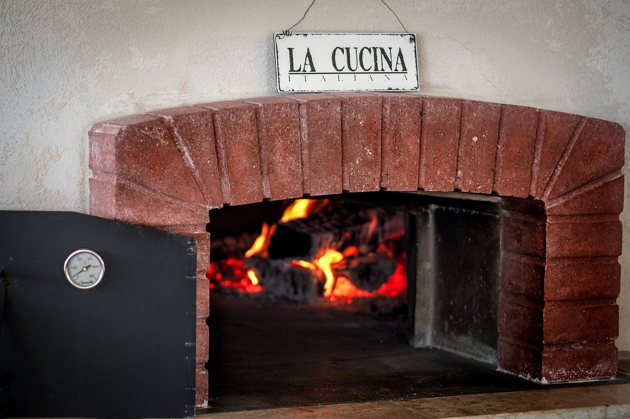 High-Quality Pizza Ovens and Grills Available in Roselle, IL Premium Pizza Ovens and Grills in Roselle, Illinois